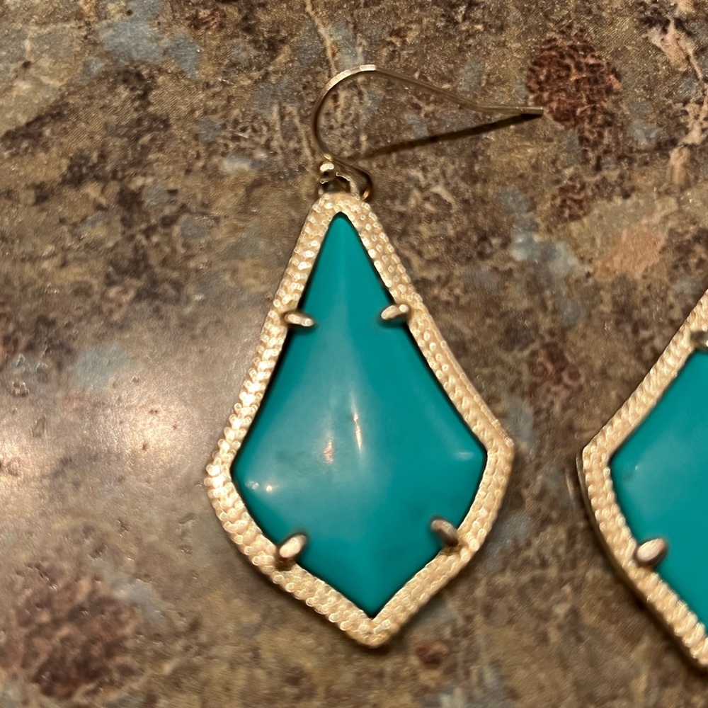 Kendra Scott earrings - Picture 3 of 3